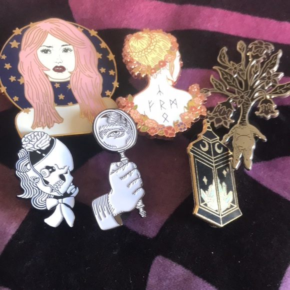 ✨🆕BNWOT! Witchcraft Set Of Enamel Pins! Super cute and unique! ✨ - Picture 2 of 16